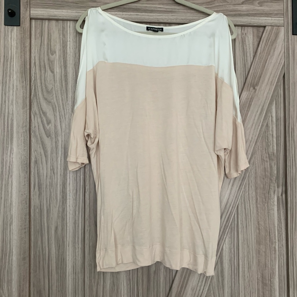 Express 3/4 sleeve shirt